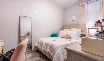 135 W 15TH St, Bayonne, NJ 07002