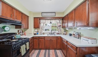 1418 Moore Rd, Adrian, MI 49221