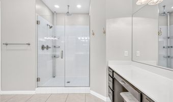 2852 Josephine Dr, Henderson, NV 89044