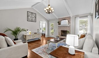 202 Edgewood Dr, Bardstown, KY 40004