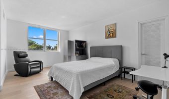 9111 E Bay Harbor Dr 4D, Bay Harbor Islands, FL 33154