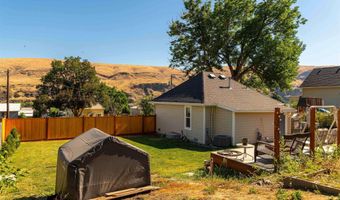 814 2nd St, Asotin, WA 99402