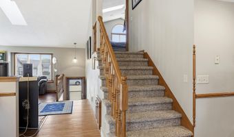 1700 E TRACIA Ln, Appleton, WI 54911