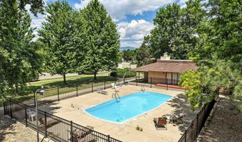 600 Manhattan Dr B7, Boulder, CO 80303