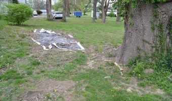 399 N Fifth St, Albion, IL 62806