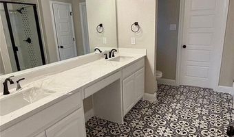 1045 Nighthawk Trl, Alvarado, TX 76009