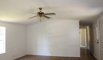 188 Compass Lake Dr, Alford, FL 32420