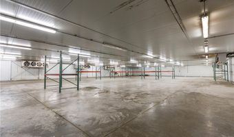 Deerfield Avenue NW, Dalton, OH 44618