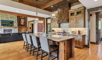 1099 Indian Trl S, Afton, MN 55001