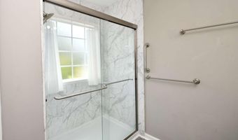 102 Meadow Crk, Athens, GA 30605