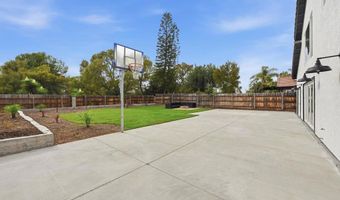 1416 EASTVIEW Ct, Oceanside, CA 92056
