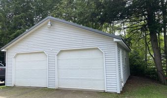 207 Belfast Rd, Albion, ME 04910