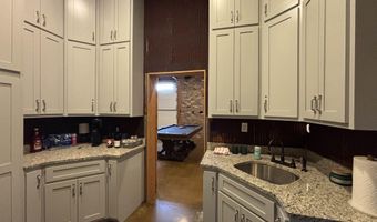 411 DR JENKINS Ln, Altoona, AL 35952