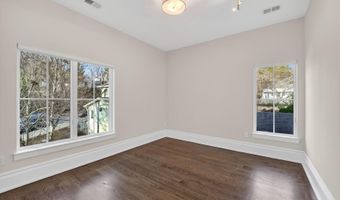 4964 ESKRIDGE Ter NW, Washington, DC 20016