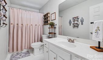 1924 DeArmon Dr, Charlotte, NC 28205