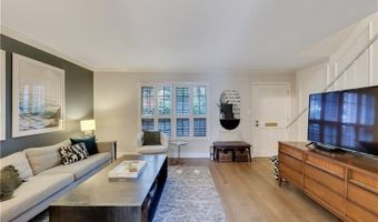 10 Vista Sq NW, Atlanta, GA 30327