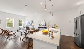 319 VARNUM St NW 3, Washington, DC 20011