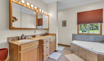 14142 Elm Row Rd, Albion, MI 49224