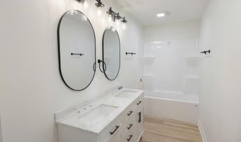 206 W Park St, Alamo, TN 38001