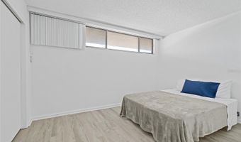 2621 COVE CAY Dr 407, Clearwater, FL 33760