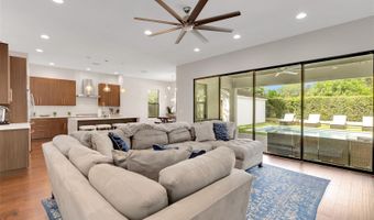 2512 N WESTMORELAND Dr, Orlando, FL 32804