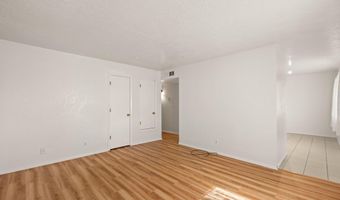 712 ESTANCIA Dr NW, Albuquerque, NM 87105