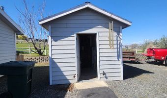 1105 COLUMBIA VIEW Dr, Arlington, OR 97812