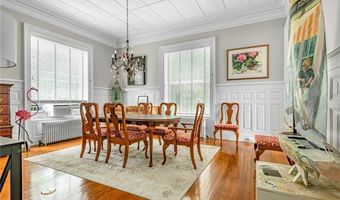 90 Rhode Island Ave 2, Newport, RI 02840
