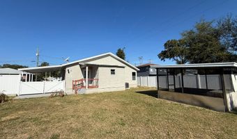 208 CENTER St, Auburndale, FL 33823