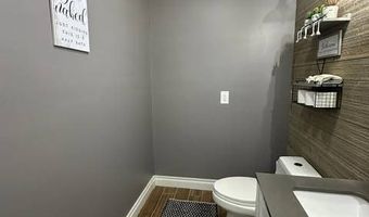 616 14th St, Alva, OK 73717