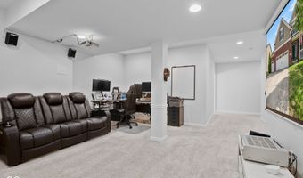 3033 Tuscarora Ln, Indianapolis, IN 46217