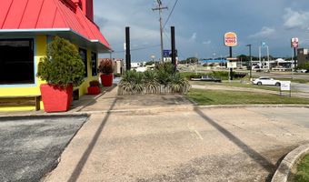 2611 W Broadway, Ardmore, OK 73401