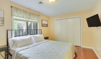 1 Arnold Palmer Ct, Alloway, NJ 07462