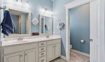 110 Giddy-Up Ln, Ashland, VA 23005