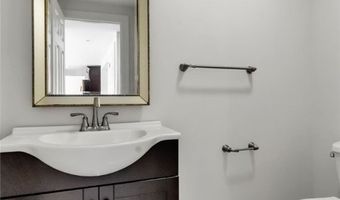 10 San Mateo Ct, Amherst, NY 14051