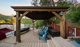 2315 Terrace Ln, Agoura Hills, CA 91301