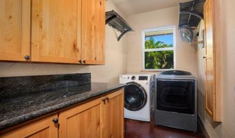785 W Kuiaha Rd, Haiku, HI 96708