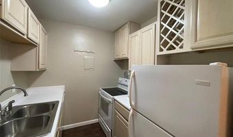 2116 PAULINE Blvd Apt 304, Ann Arbor, MI 48103