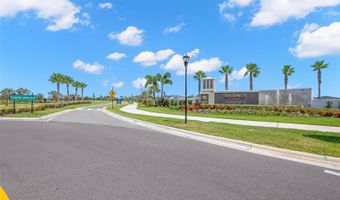 5828 WINDBREAK Ct, Apollo Beach, FL 33572