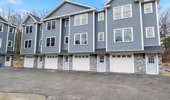 32 Charter St 7, Exeter, NH 03833
