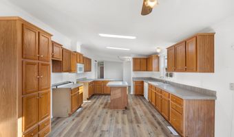 24606 S Red Bud Cir, Afton, OK 74331