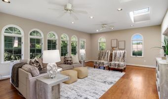 8108 BEECH TREE Rd, Bethesda, MD 20817