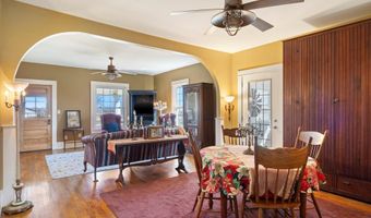 137 E 1400 Rd, Baldwin City, KS 66006