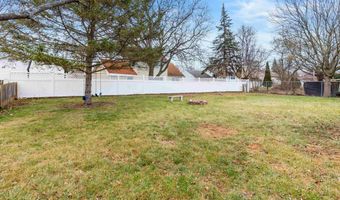 2600 S BERRY Dr, Appleton, WI 54915