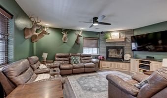 116 Hambrich Hollow Rd, Anderson, MO 64831
