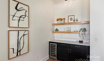 1415 Winston Dr, Charlotte, NC 28205