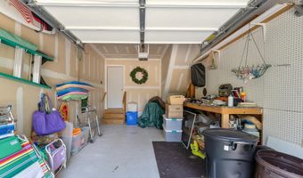 1 CARMEN Dr, Cape May Court House, NJ 08210