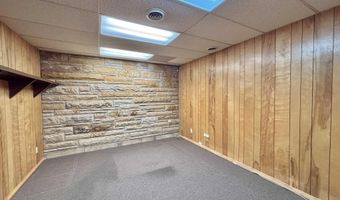8 E Main St, Bloomfield, IN 47424