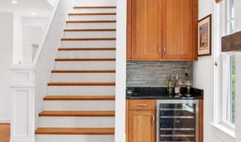 5213 CATHEDRAL Ave NW, Washington, DC 20016