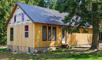 76 Shadow Valley Ln, Clark Fork, ID 83811